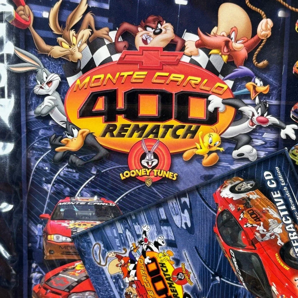 Looney Tunes NASCAR Monte‎ Carlo 400 2002 Program CD and Collectors Pin NEW